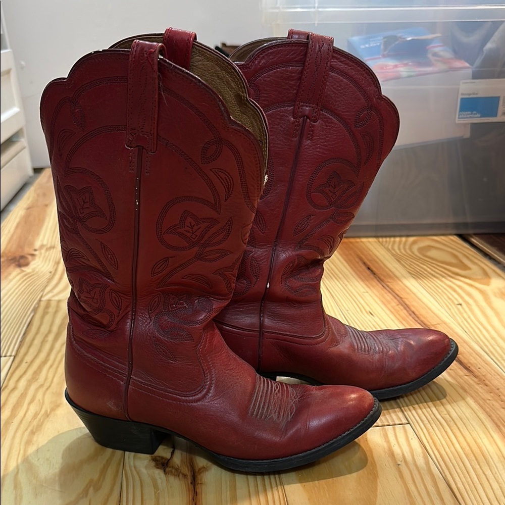 Ariat Red Leather Floral Western Heeled Boots - Picture 8 of 13